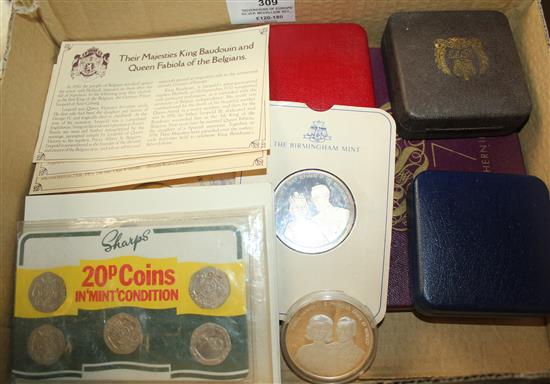 Sovereigns of Europe silver medallion set, Birmingham Mint (11), 2 other silver commemorative medals, sundry proof coins etc